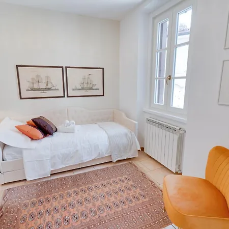 Appartement San Michele Center - 90m2 2 Minutes To Piazza Unita D Italia *