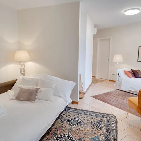 San Michele Center - 90m2 2 Minutes To Piazza Unita D Italia *