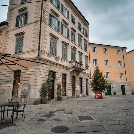 San Michele Center - 90m2 2 Minutes To Piazza Unita D Italia Appartement *