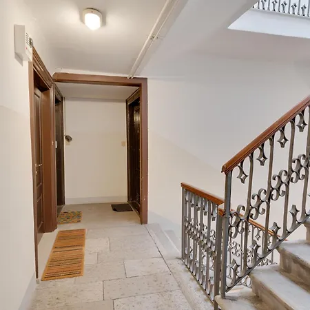 San Michele Center - 90m2 2 Minutes To Piazza Unita D Italia * Триест